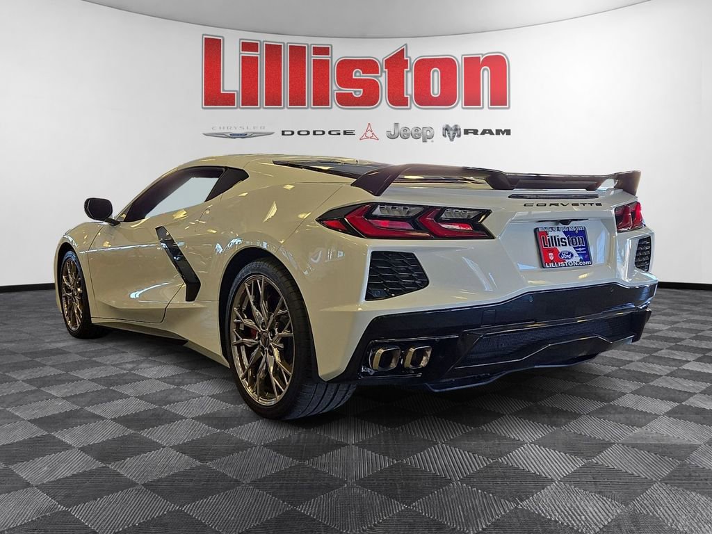 Used 2022 Chevrolet Corvette Stingray Preferred Cpe w/ Z51 Performance Package image 6