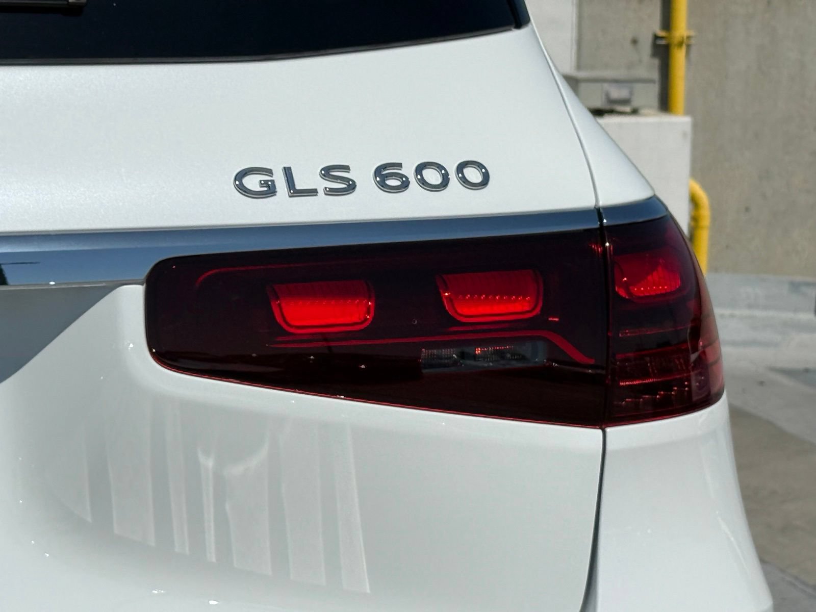New 2026 Mercedes-Benz Maybach GLS 600 4MATIC image 11