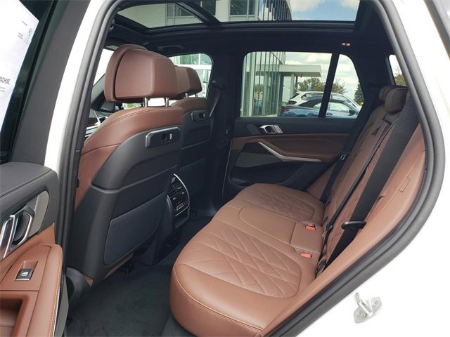 New 2026 BMW X5 xDrive40i w/ M Sport Package image 12
