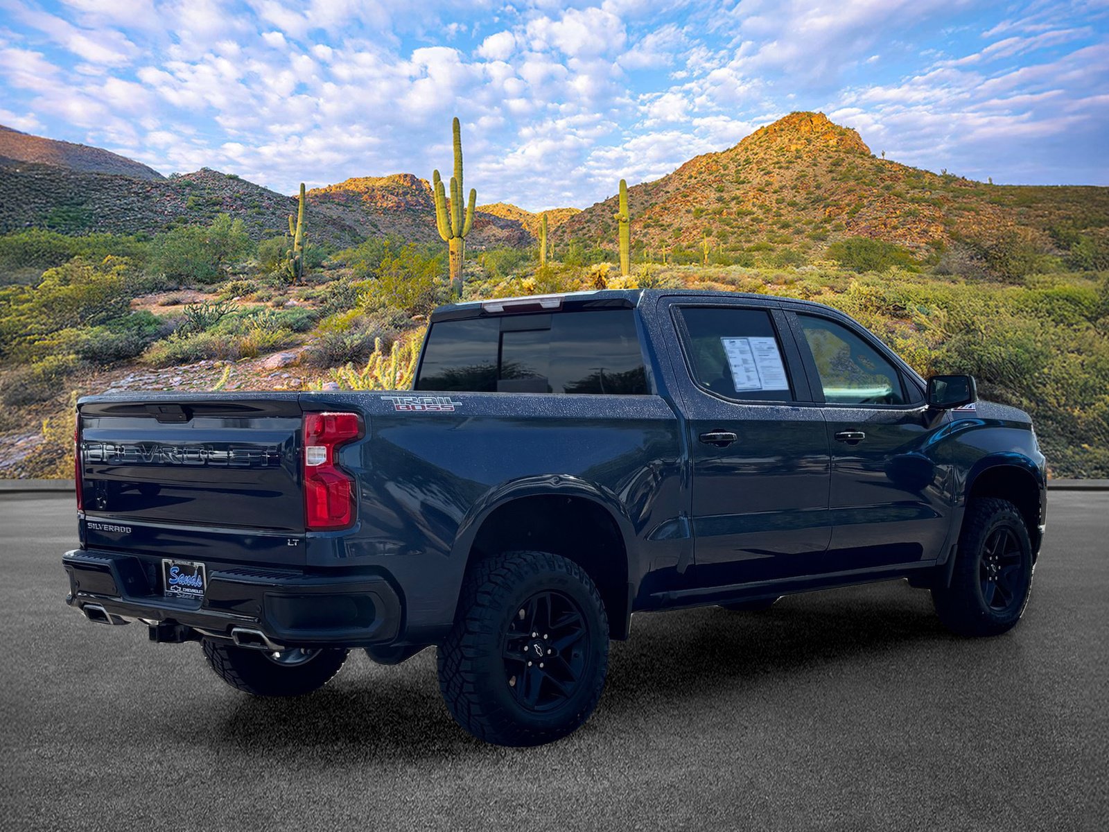 Used 2020 Chevrolet Silverado 1500 LT Trail Boss AWD/4WD image 4
