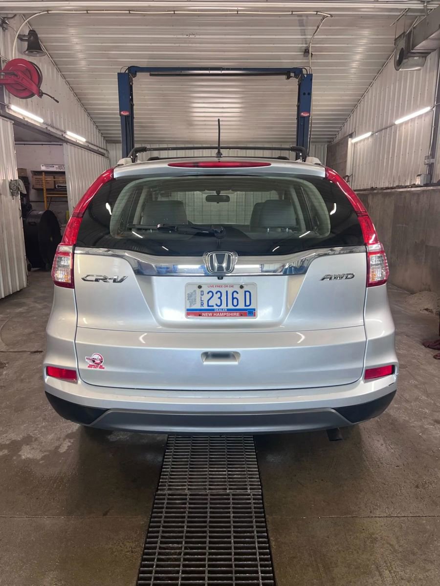 Used 2016 Honda CR-V LX image 5