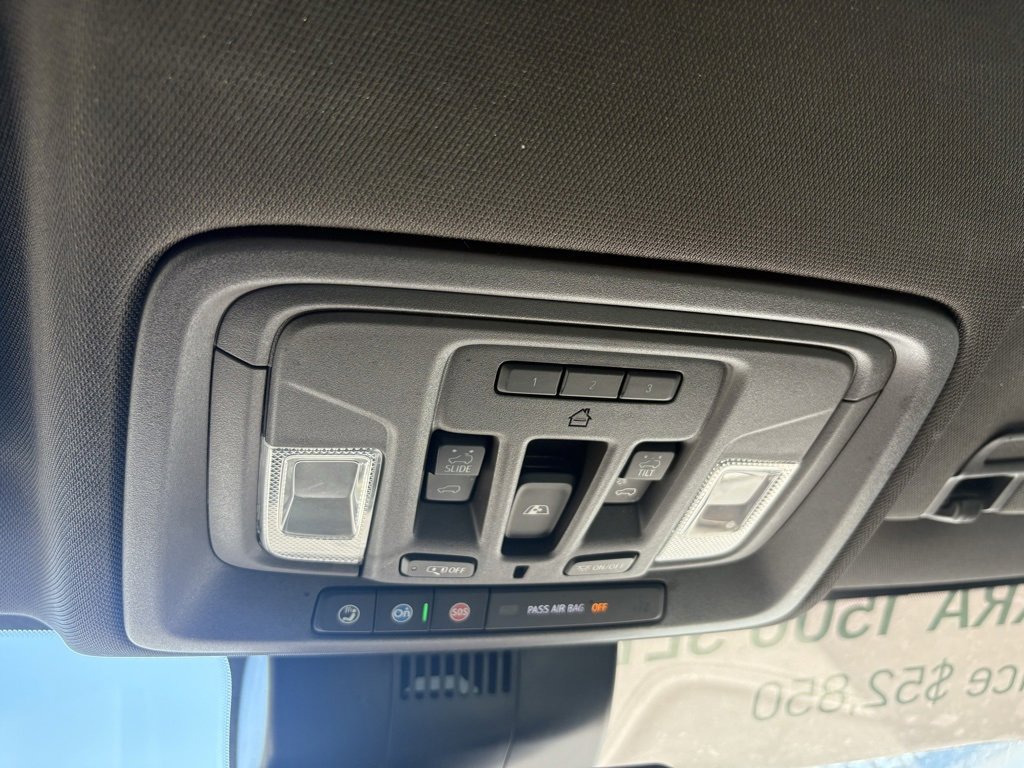 Used 2022 GMC Sierra 1500 SLT w/ SLT Premium Plus Package image 27