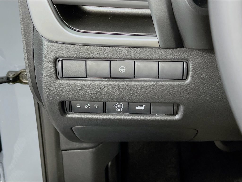 New 2026 Nissan Rogue SV AWD/4WD image 9