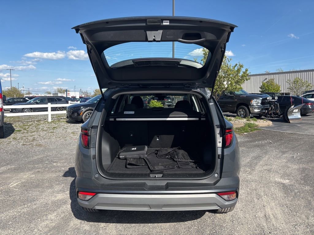 Certified 2026 Hyundai Tucson SE AWD/4WD image 14