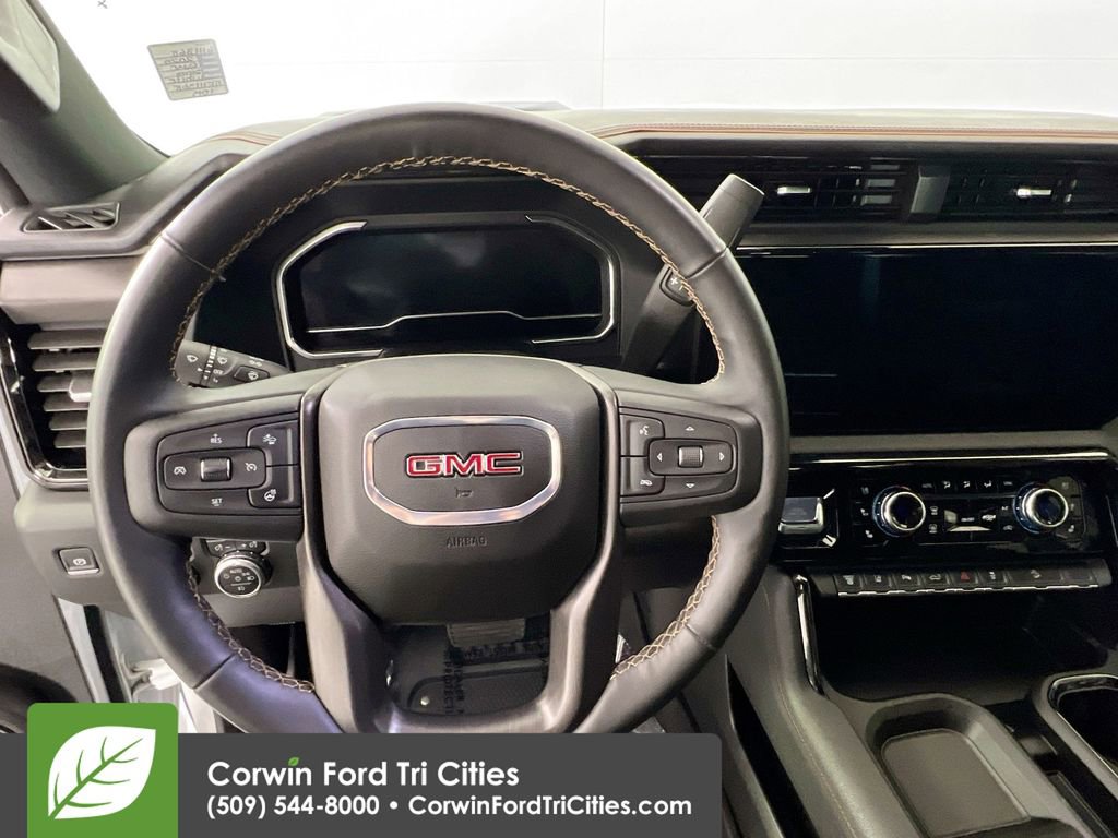Used 2025 GMC Sierra 3500 AT4 w/ AT4 Premium Plus Package image 8