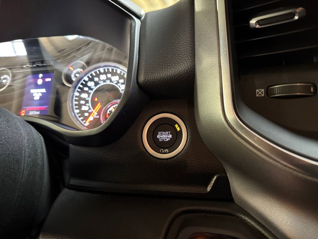 Used 2025 RAM 1500 Big Horn image 29