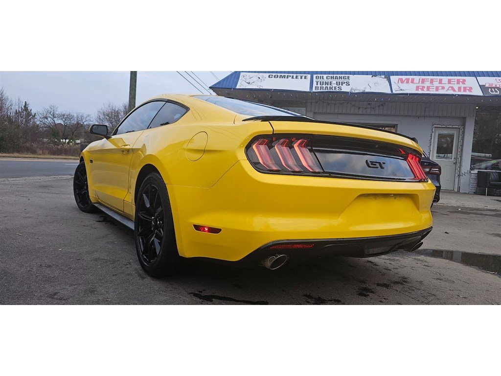 Used 2017 Ford Mustang GT w/ Black Accent Package image 5