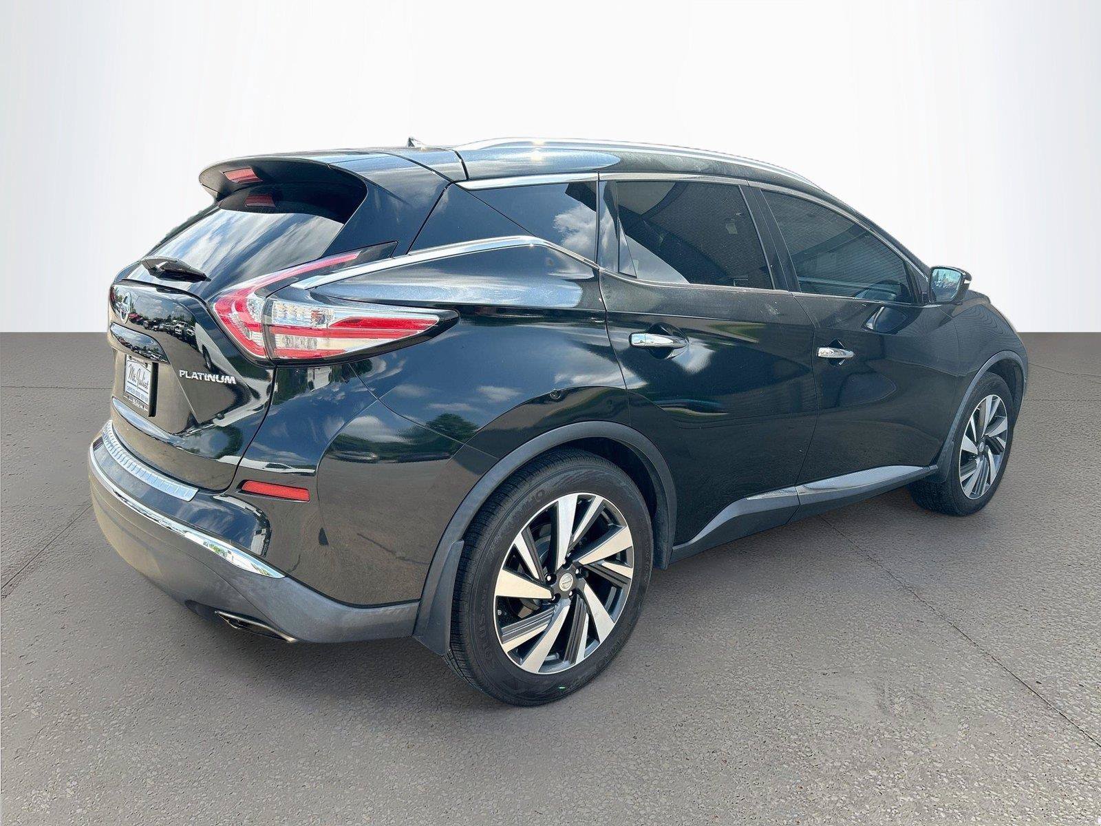 Used 2015 Nissan Murano Platinum w/ Platinum Technology Package FWD image 4