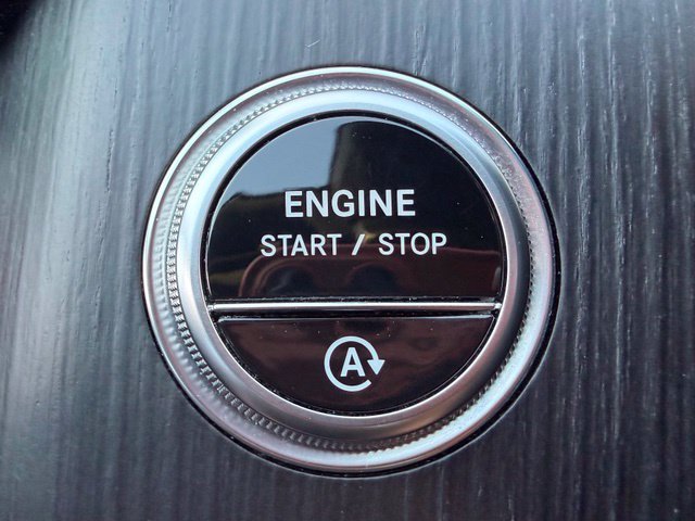 Used 2023 Mercedes-Benz S 500 4MATIC image 25