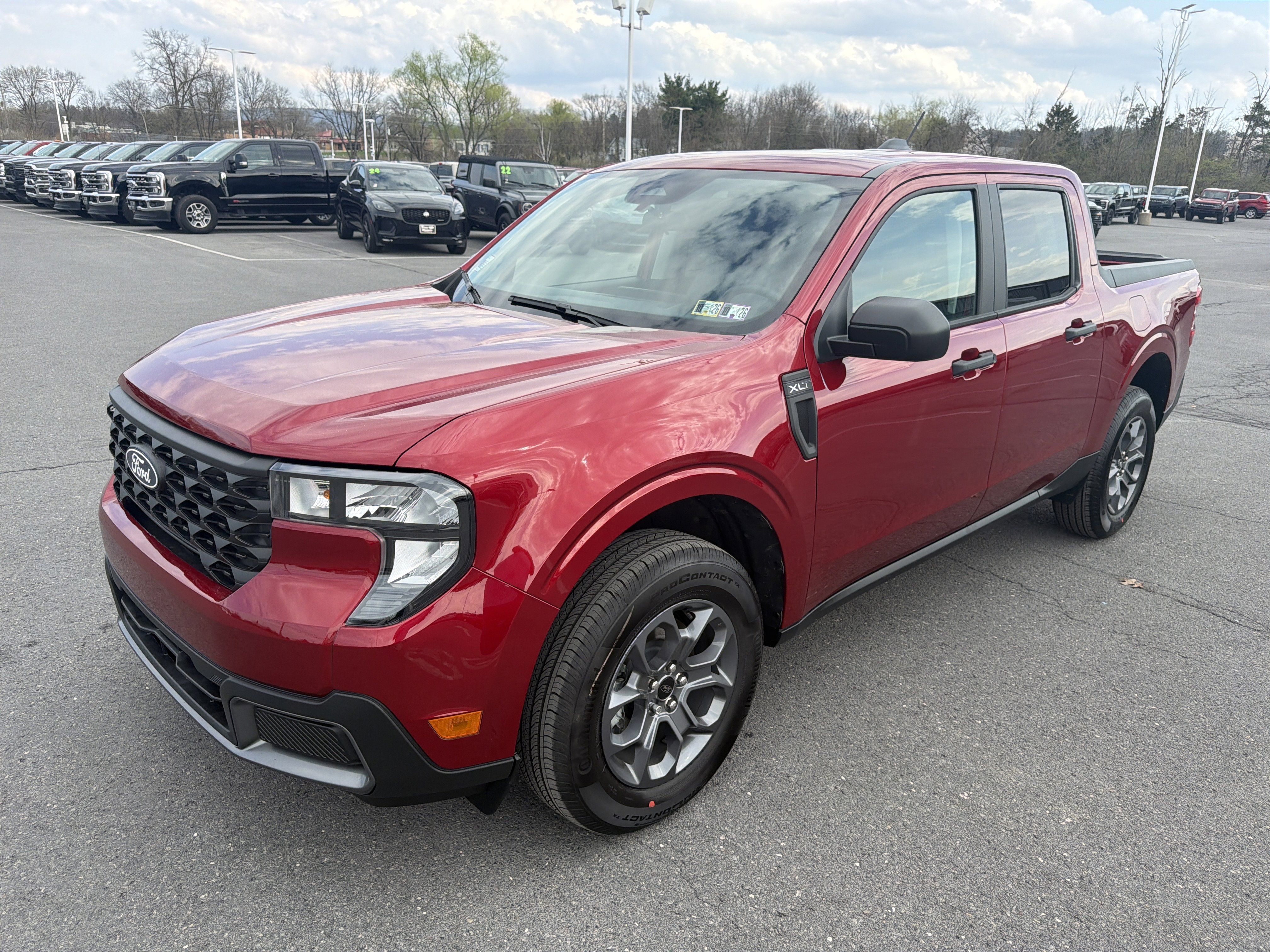New 2025 Ford Maverick XLT w/ Equipment Group 301A image 8