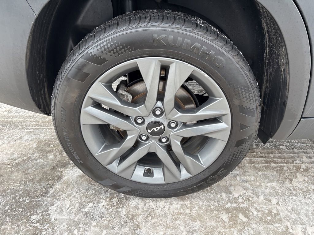 Certified 2023 Kia Seltos LX image 23