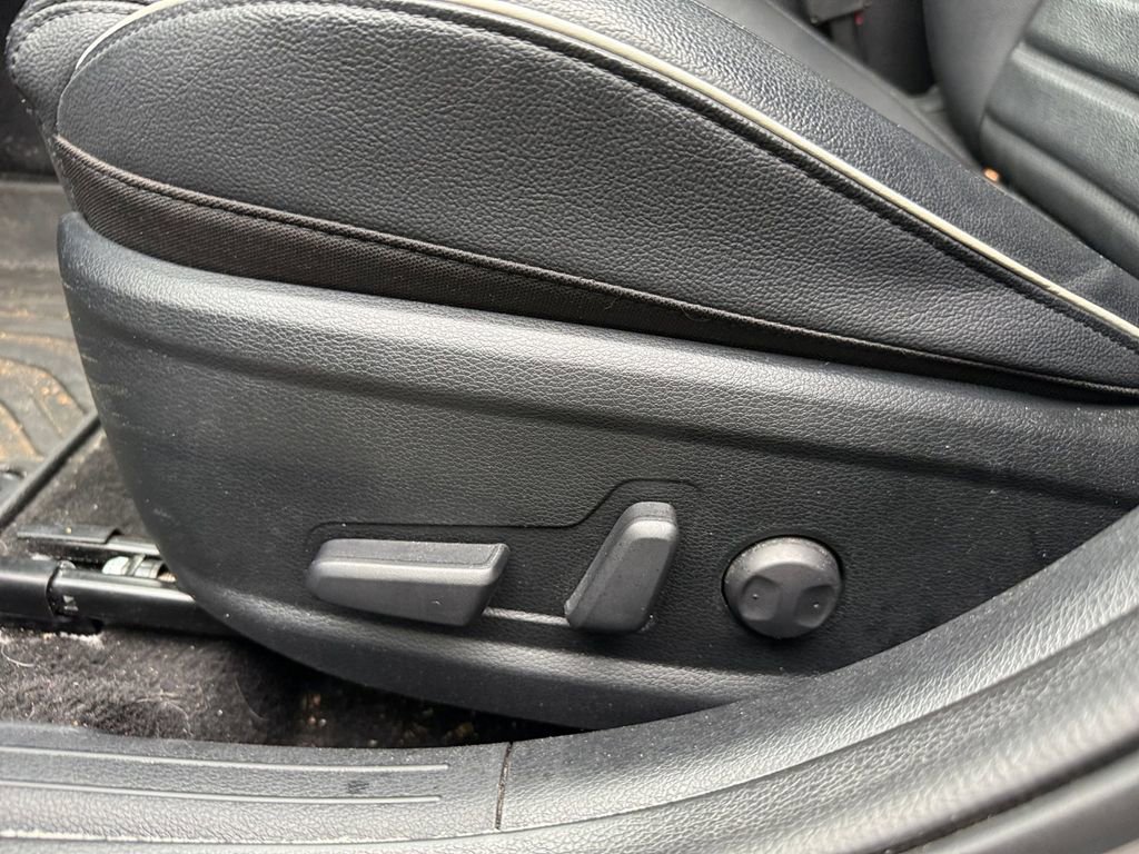 Certified 2024 Kia Forte GT-Line w/ GT-Line Premium Package image 13