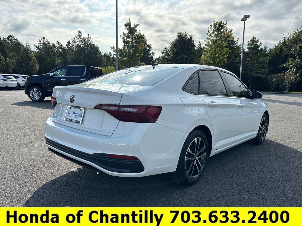 Used 2023 Volkswagen Jetta Sport FWD image 7