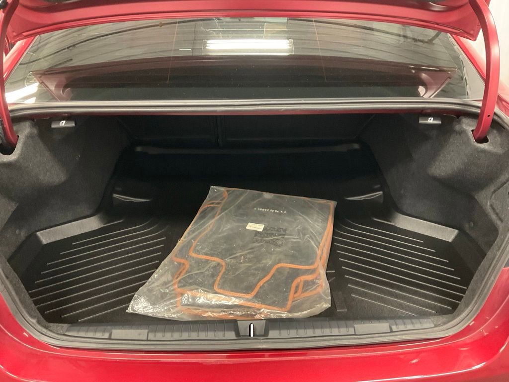 Used 2020 Subaru Legacy Touring XT image 30