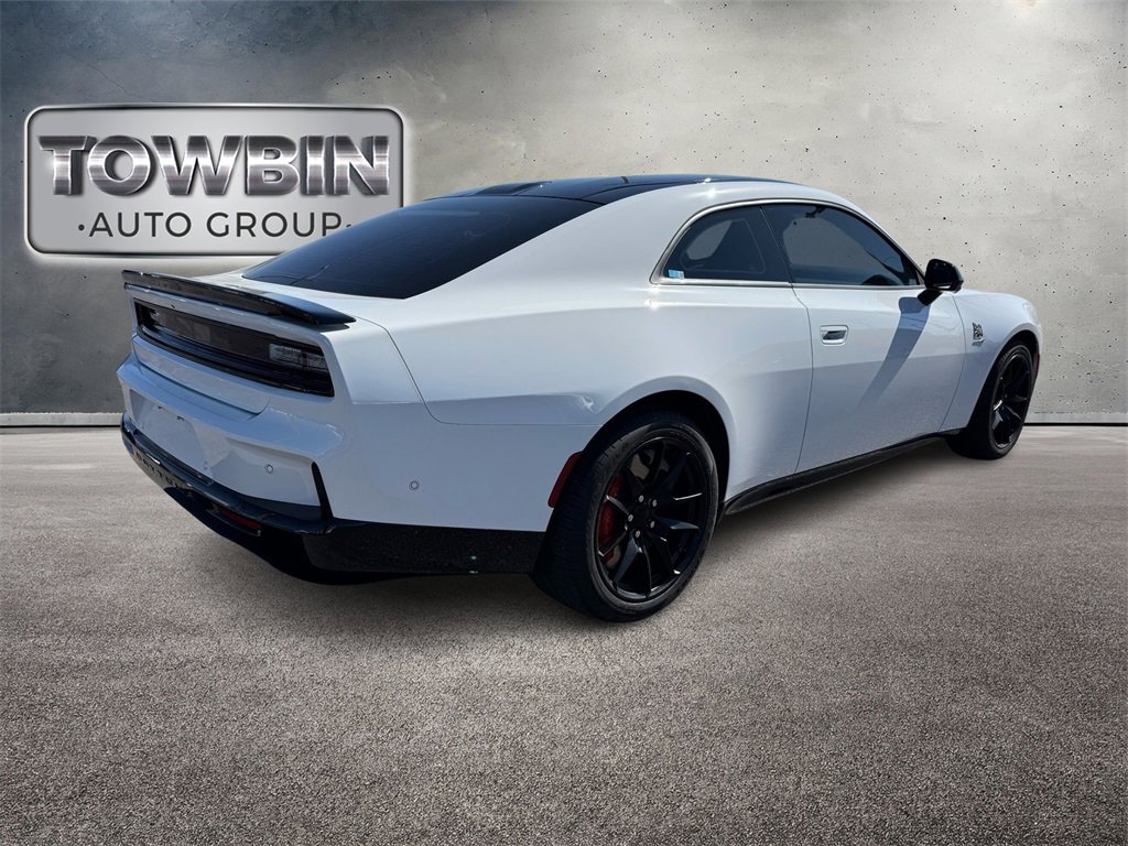 Used 2024 Dodge Charger R/T Scat Pack w/ Plus Group image 4