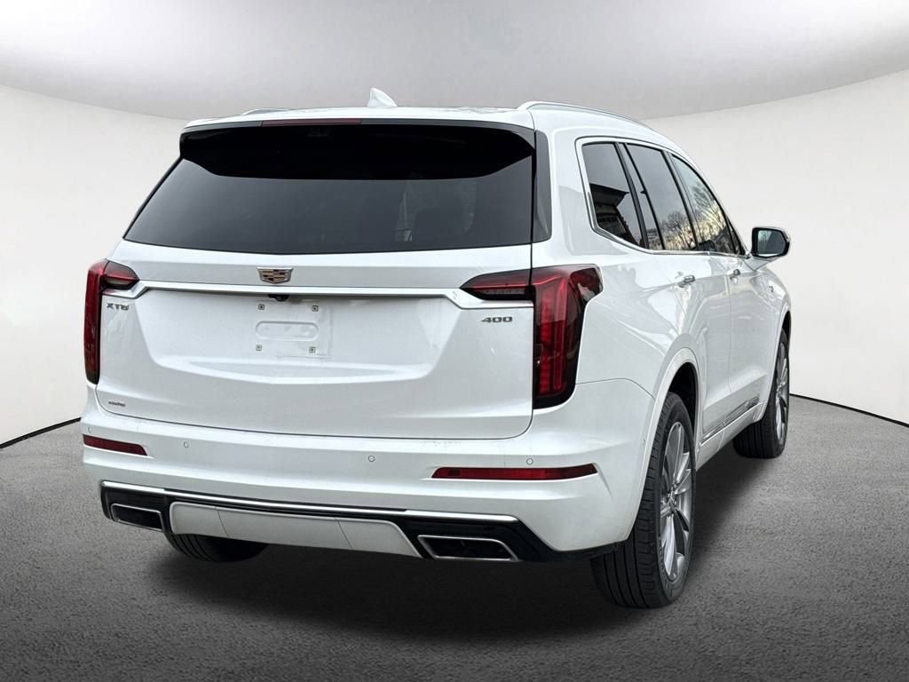 Certified 2022 Cadillac XT6 Premium Luxury w/ Technology Package image 7