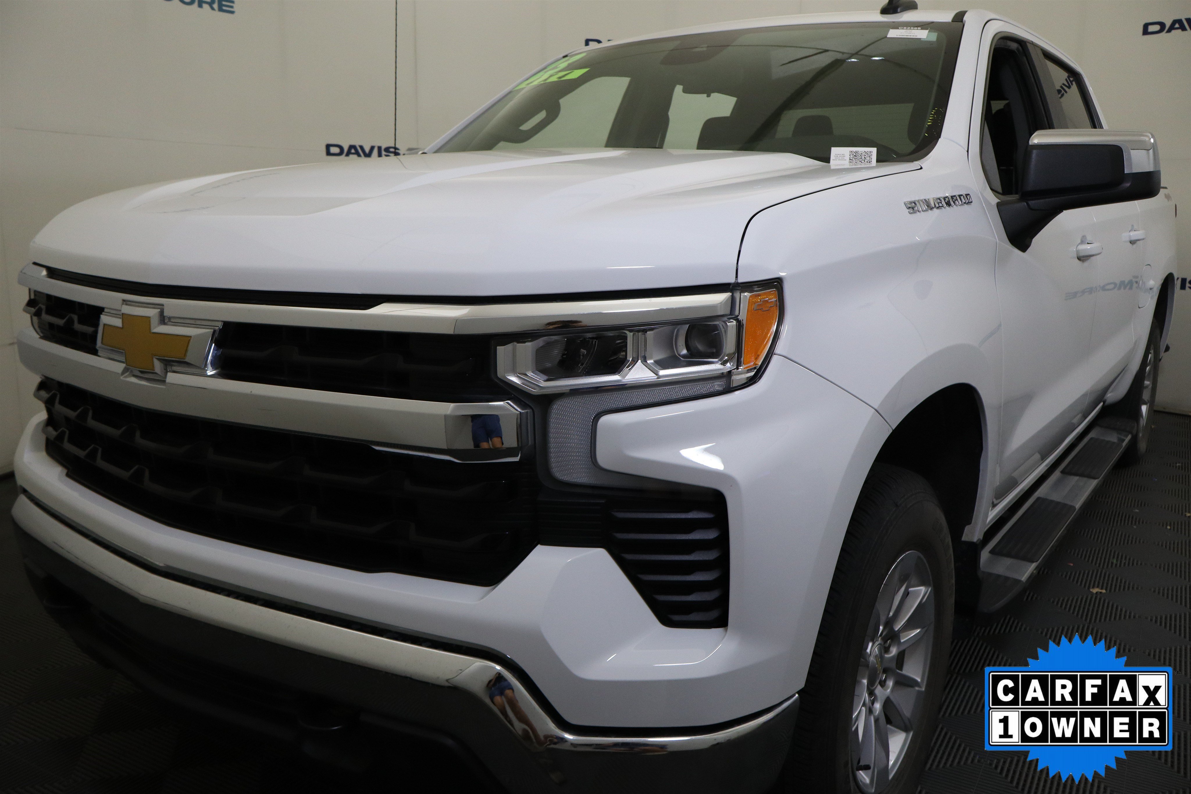 Used 2023 Chevrolet Silverado 1500 LT w/ Protection Package AWD/4WD image 12