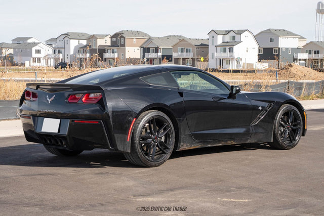 Used 2018 Chevrolet Corvette Stingray Coupe w/ 1LT image 8