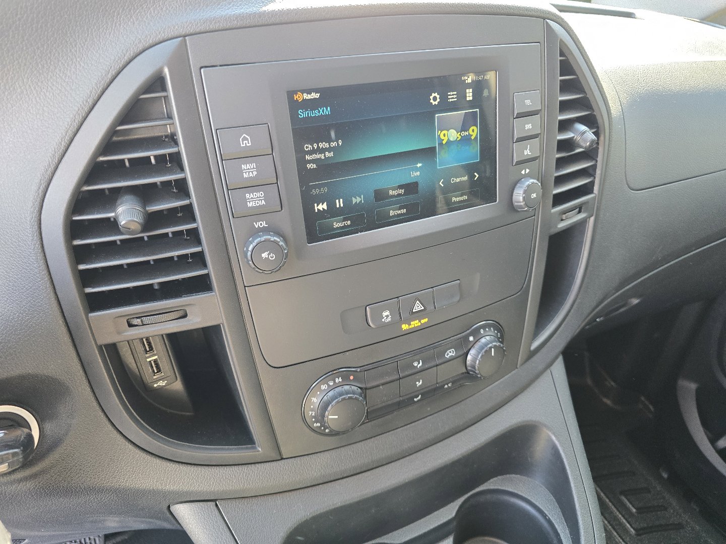 Used 2022 Mercedes-Benz Metris image 34