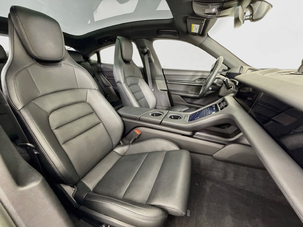 Certified 2023 Porsche Taycan 4S AWD/4WD image 30