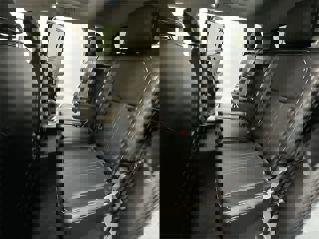 Certified 2022 Volkswagen Tiguan SE w/ Panoramic Sunroof Package image 21