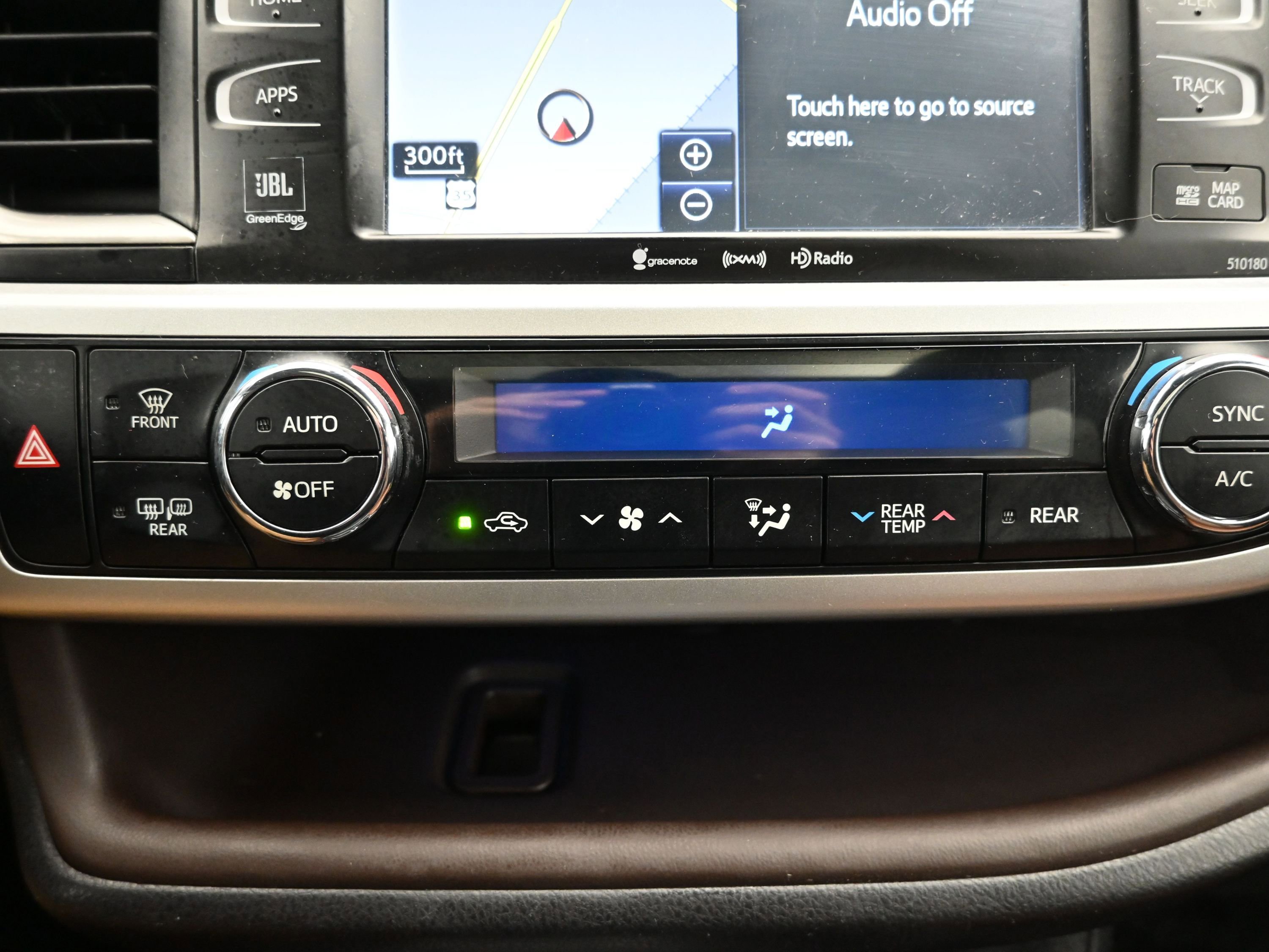 Used 2018 Toyota Highlander Limited w/ Protection Package #3 image 17