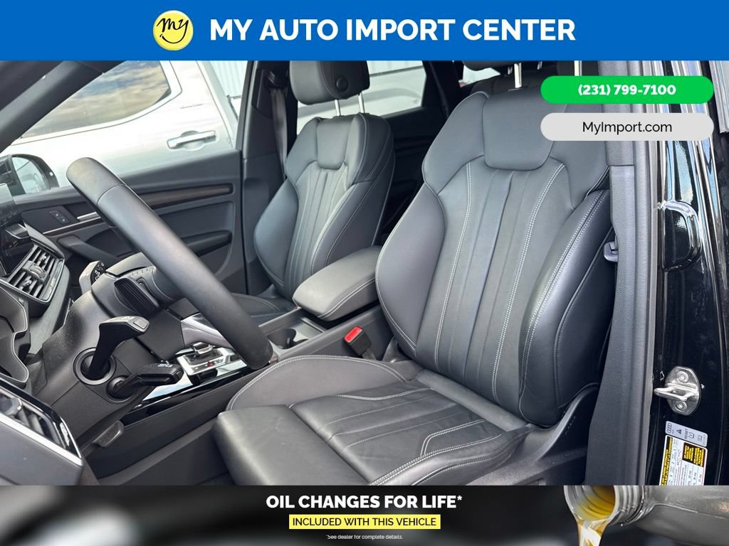 Used 2023 Audi Q5 2.0T Premium w/ Convenience Package AWD/4WD image 12
