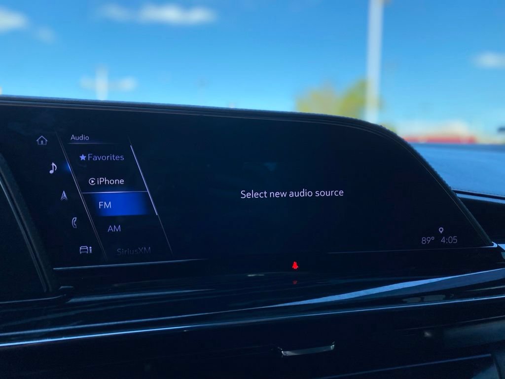 Used 2022 Cadillac Escalade Sport w/ Touring Package AWD/4WD image 21