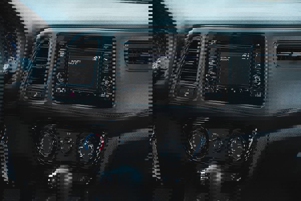 Used 2019 Honda HR-V LX image 19