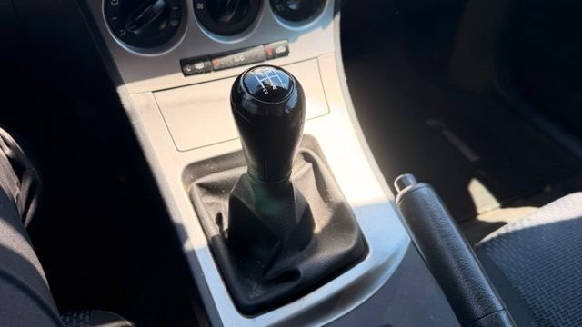 Used 2010 MAZDA MAZDA3 i Sport FWD image 9