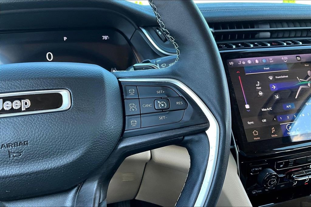 Used 2022 Jeep Grand Cherokee L Limited image 21