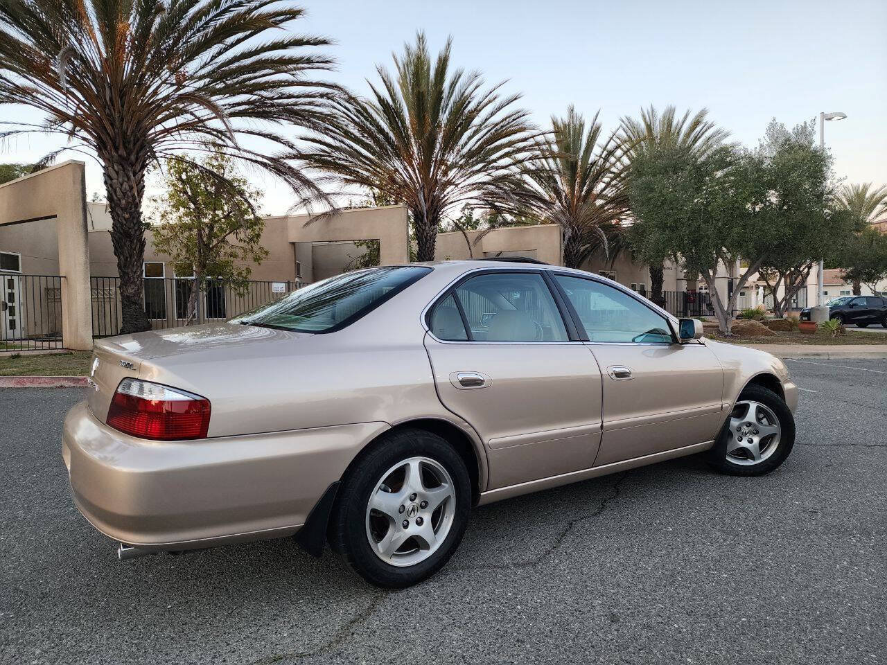 Used 2003 Acura TL FWD image 6