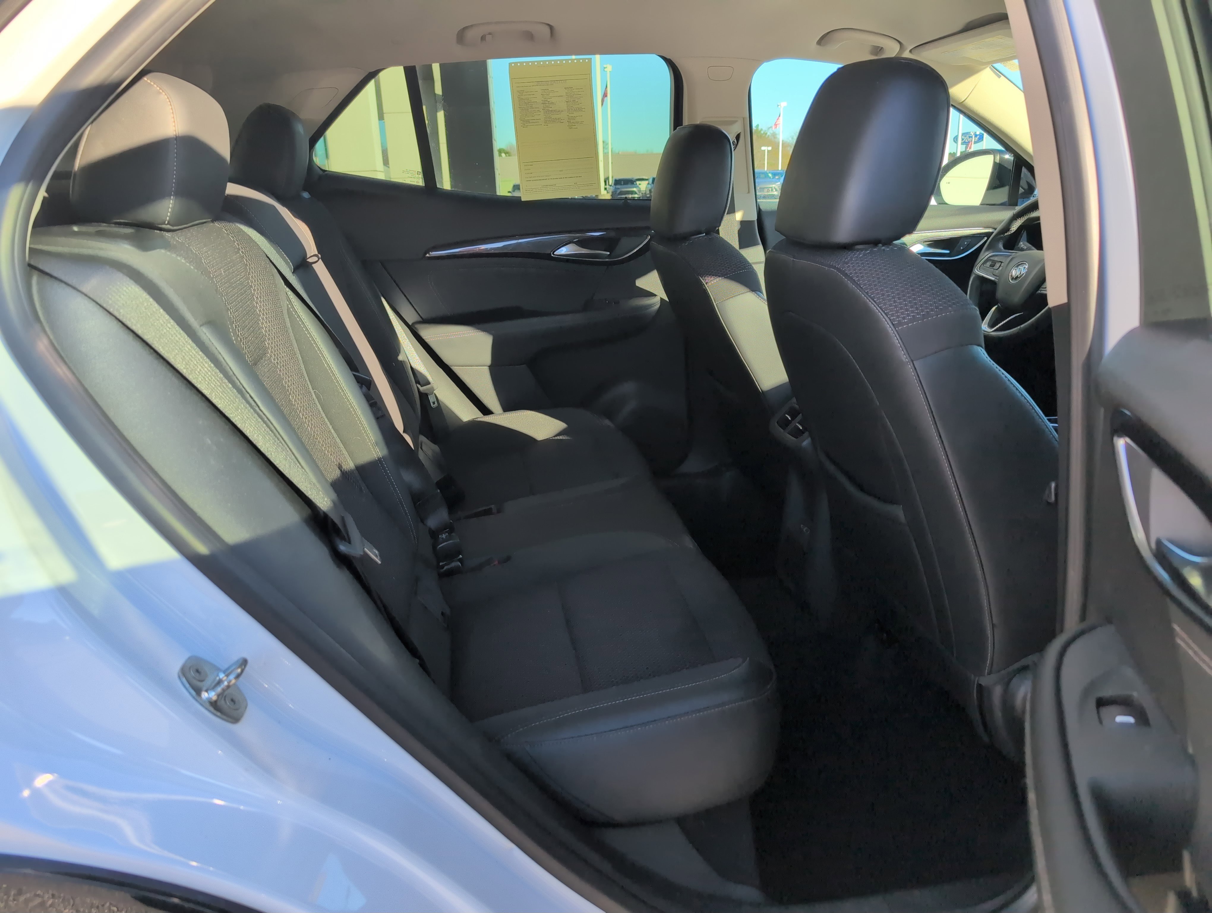 Used 2021 Buick Envision Preferred image 34