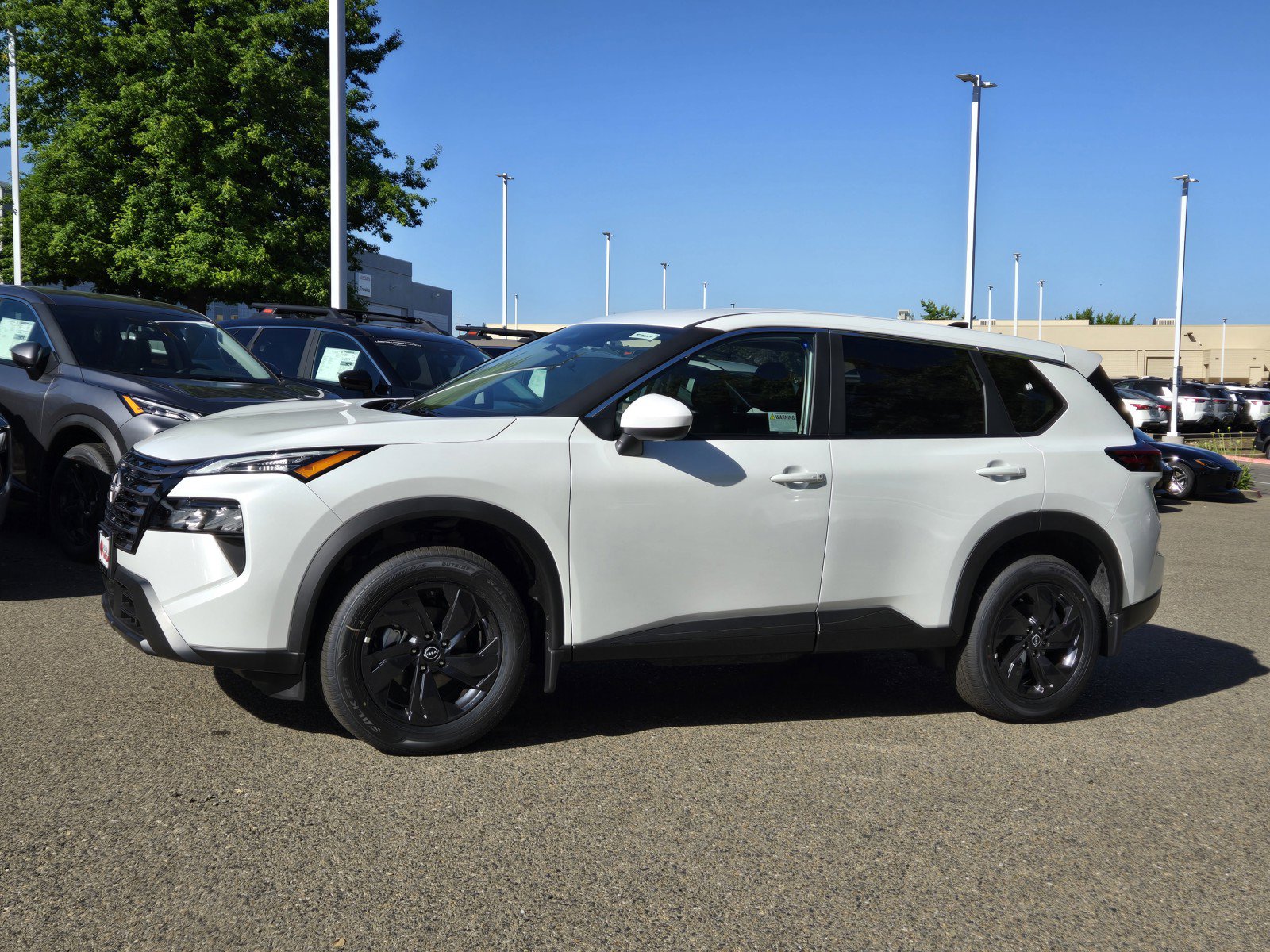New 2026 Nissan Rogue SV w/ Cold Weather Package FWD image 7