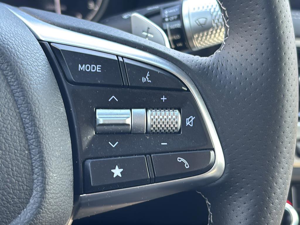 Used 2026 Genesis G70 2.5T Prestige image 28