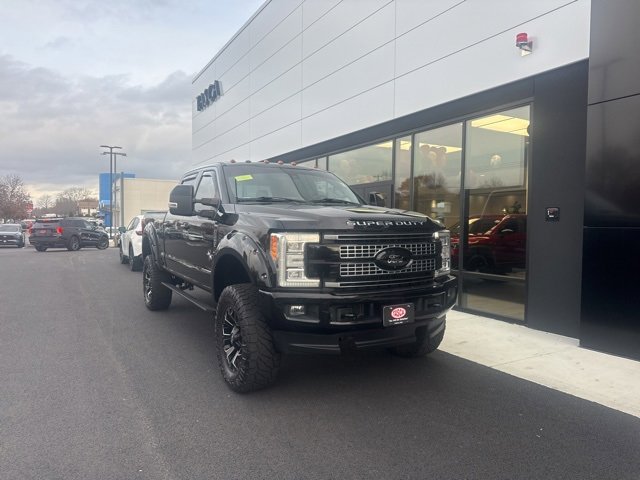 Used 2017 Ford F250 Lariat w/ Lariat Ultimate Package