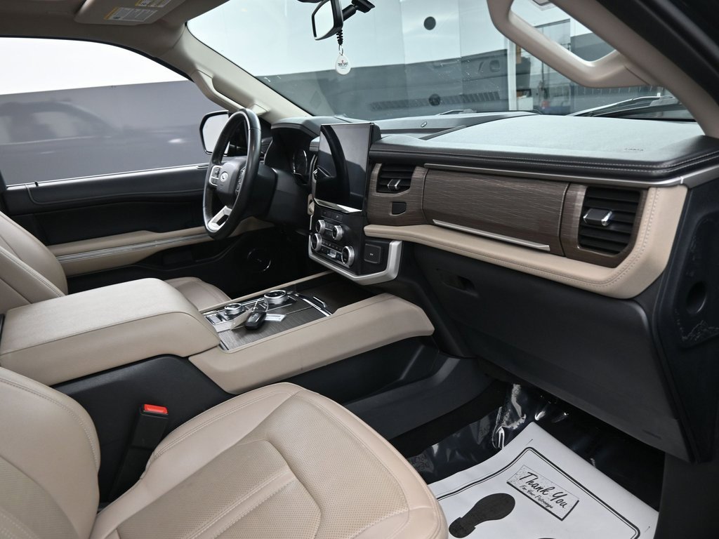 Used 2023 Ford Expedition Limited image 43