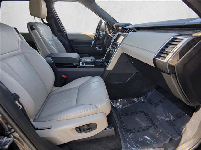 Used 2019 Land Rover Discovery HSE AWD/4WD image 21