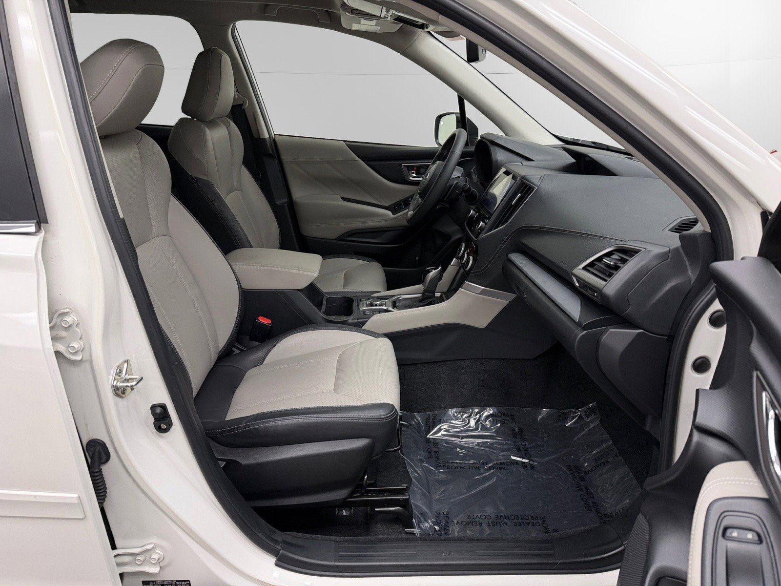 Used 2021 Subaru Forester Limited image 15