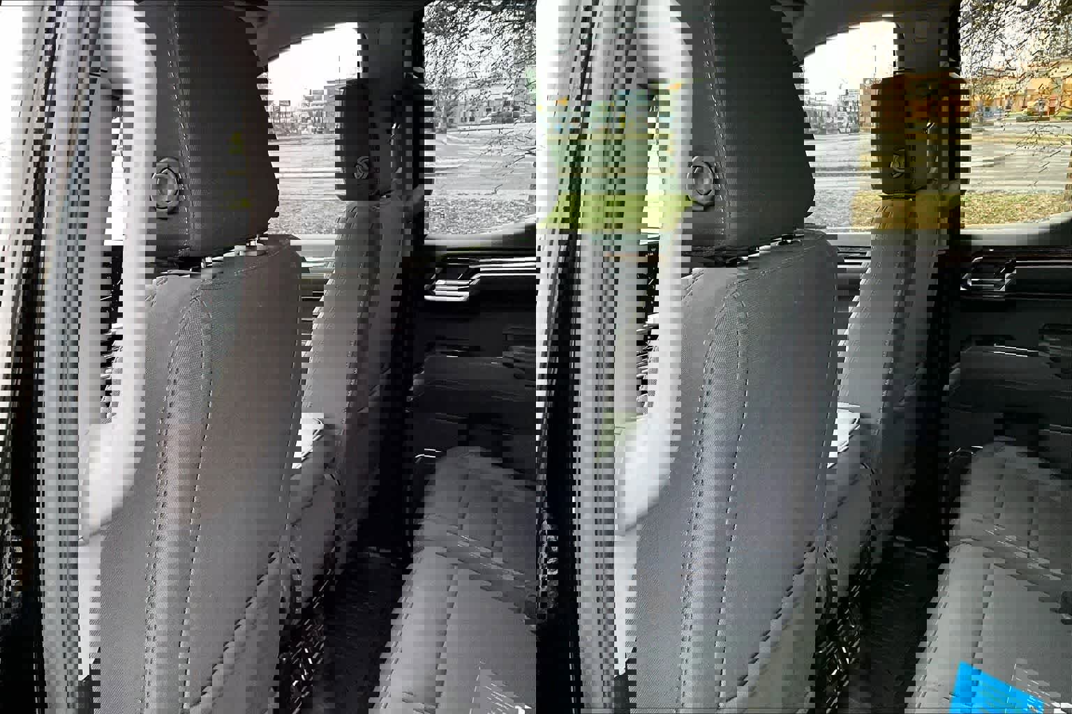 Used 2024 GMC Sierra 1500 Elevation image 12