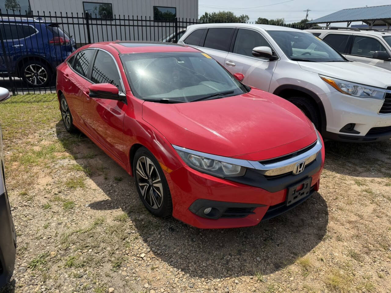 Used 2016 Honda Civic EX-T image 3