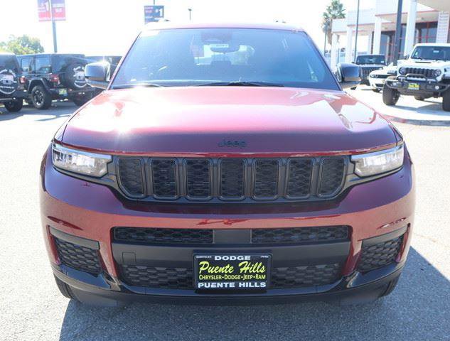 New 2024 Jeep Grand Cherokee L Laredo image 8