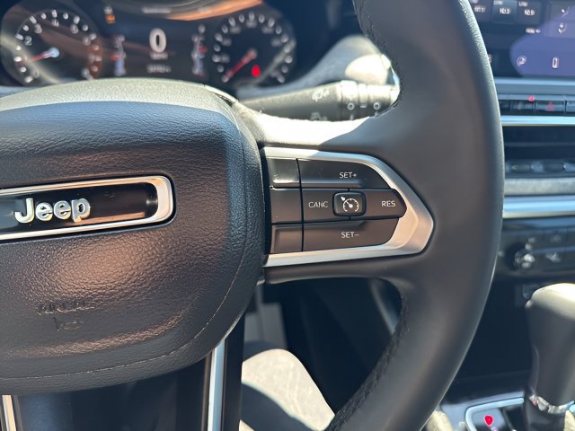 Certified 2023 Jeep Compass Latitude AWD/4WD image 15