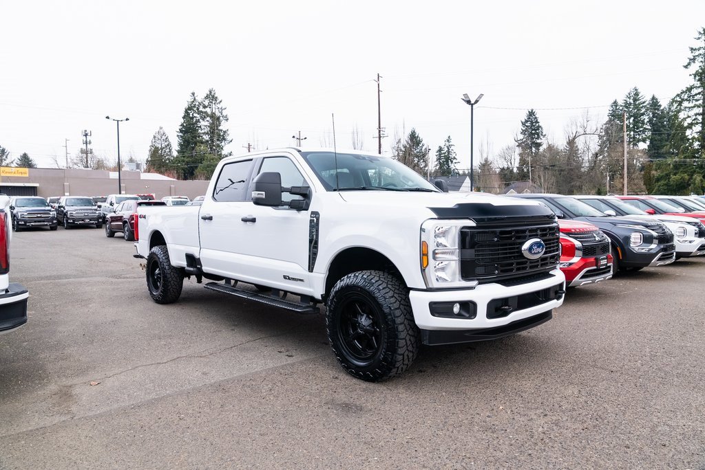 Used 2024 Ford F350 XLT image 25