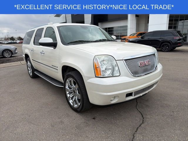 Used 2009 GMC Yukon XL Denali AWD/4WD image 3