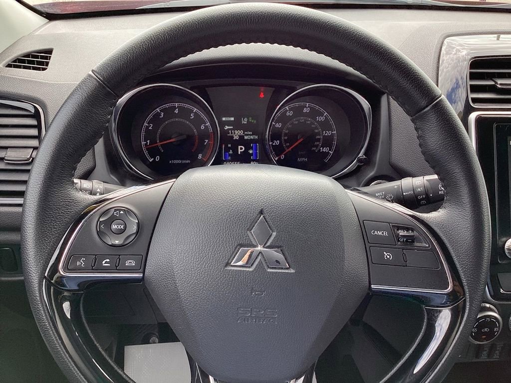 Used 2025 Mitsubishi Outlander Sport AWD image 29