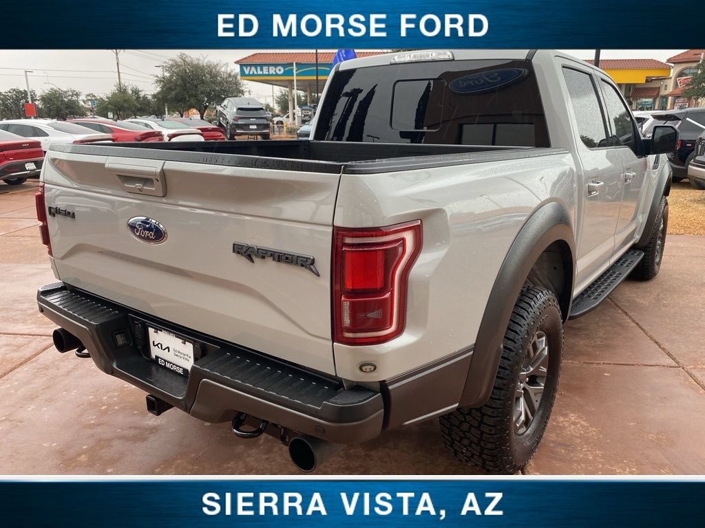 Used 2017 Ford F150 Raptor w/ Equipment Group 802A Luxury AWD/4WD image 9