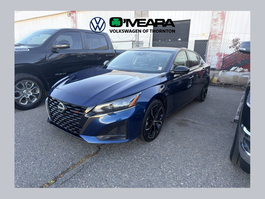 Used 2024 Nissan Altima 2.5 SR FWD image 1