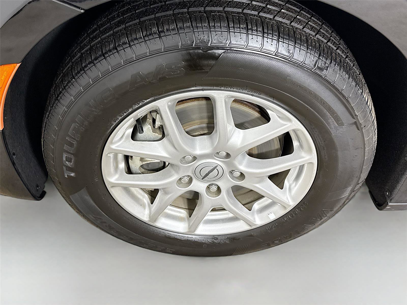 Used 2024 Chrysler Pacifica Touring-L image 30