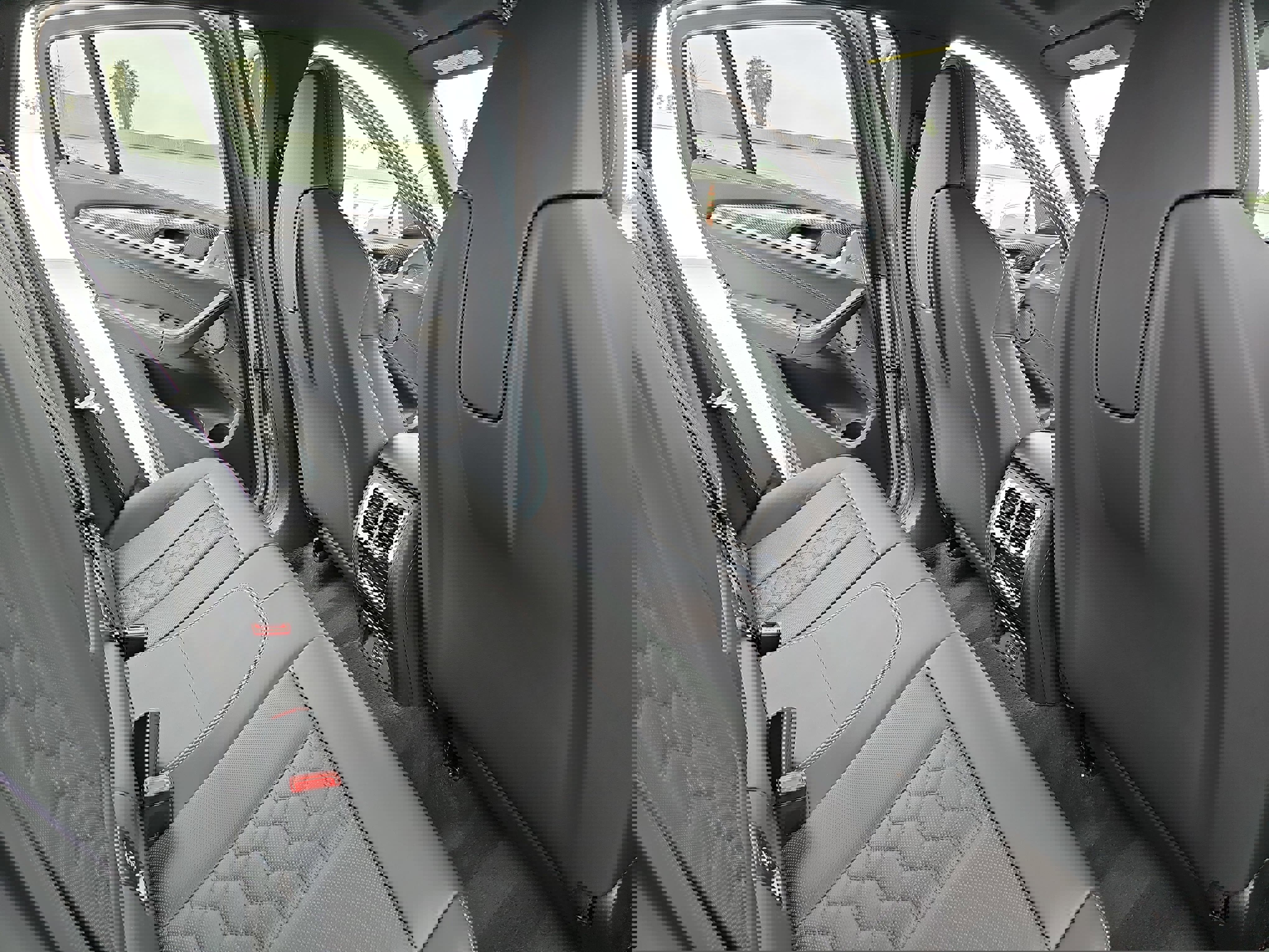 Used 2023 BMW X4 M w/ Competition Package image 11